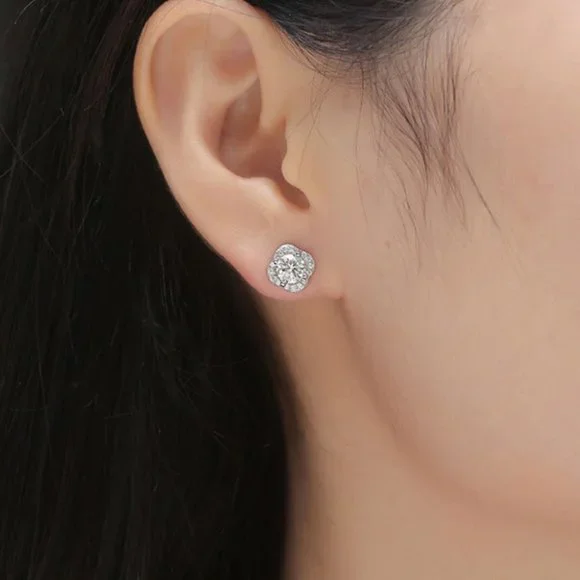Certified 1ct. t.w. Moissanite Diamond Clover Halo Stud Earrings NEW - Picture 3 of 13